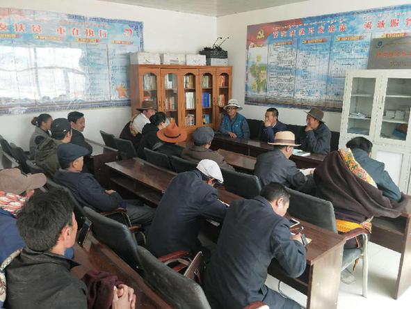 吉尔孟乡人大主席团调研村级集体经济 发展情