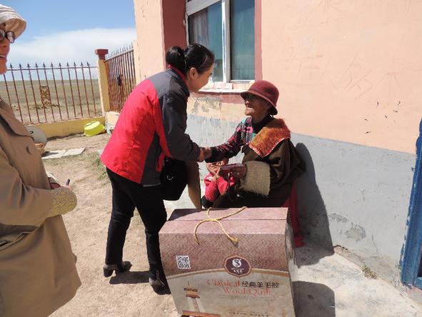 爱在五月天 巾帼在行动