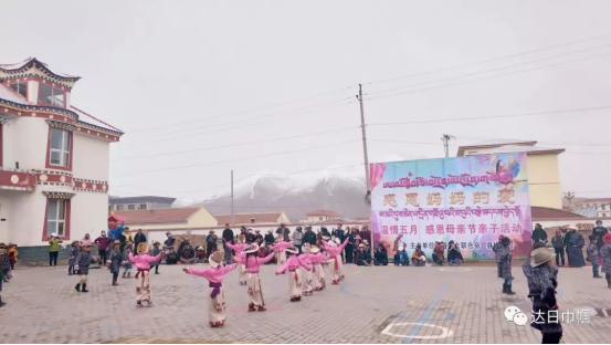 县妇联组织县机关妇委会赴森姜珠牡女子学校 