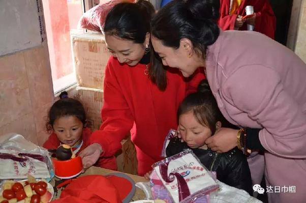 好丰富的活动!达日县妇联组织大家过了这样一
