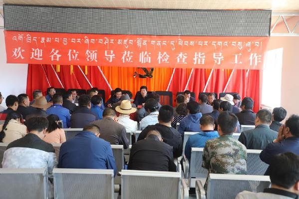 州政协副主席、县委书记拉科深入全县 各乡镇