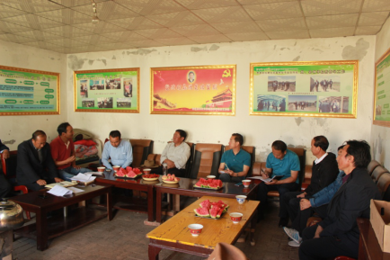 委副书记更藏莅临常牧镇视察调研生态畜牧业合