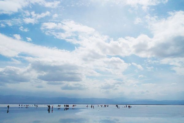 文明旅游 让中国天空之镜更加明亮