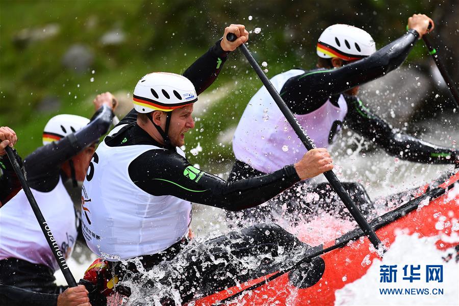 2018玉树高原漂流世锦赛开赛