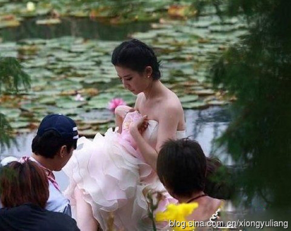 明星拍戏时爆笑糗事