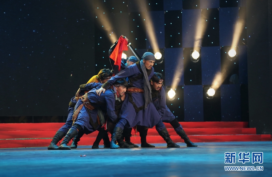 青海省庆祝改革开放40周年原创舞蹈大赛举行