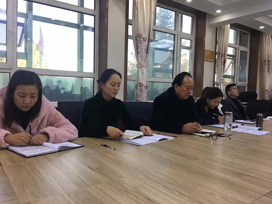 工青妇党支部召开黄群等4名优秀党员先进事迹