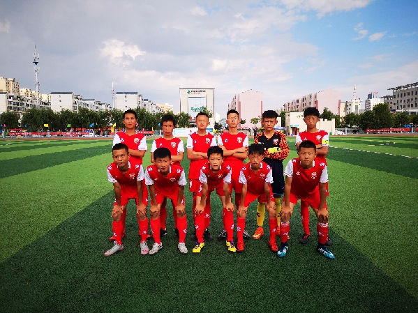 青海省满天星城北营校园足球教练员培训班开班