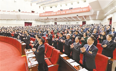 再出发 共谱青海新华章 --青海省政协十二届二