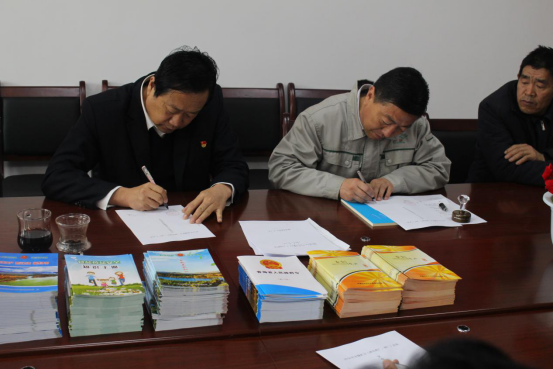 县安监局组织非煤矿山 企业召开复工复产安全