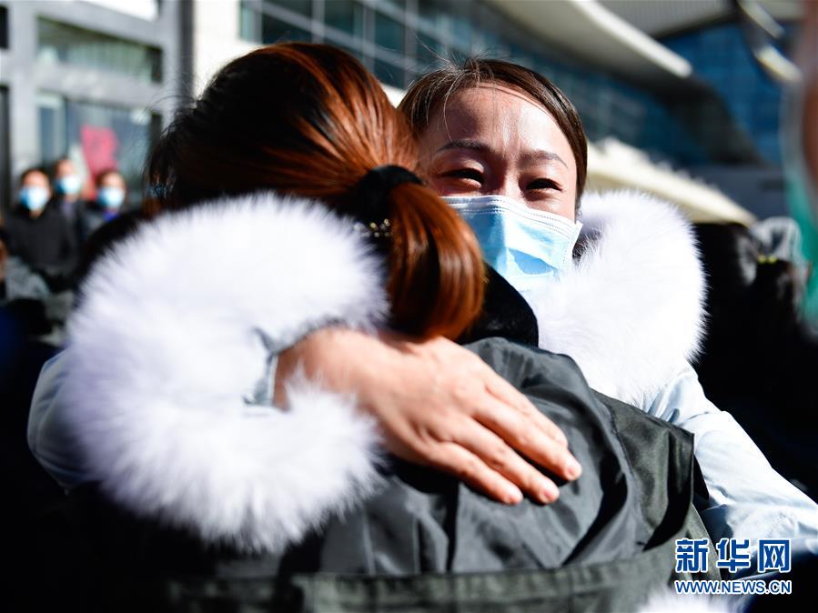 （聚焦疫情防控）（1）青海省第二批100名医务人员驰援湖北