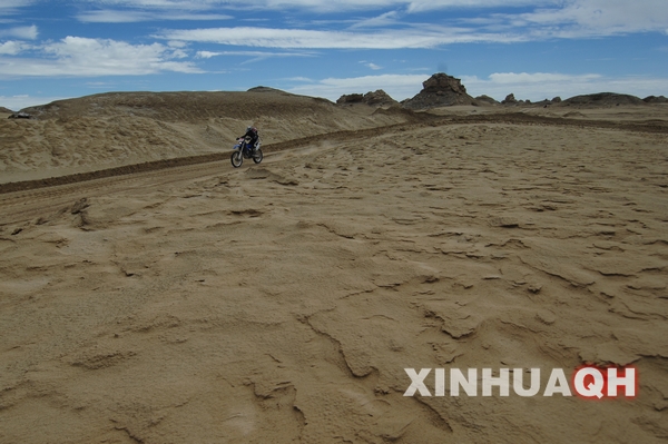 2012激情穿越柴达木汽车摩托车集结赛第二赛