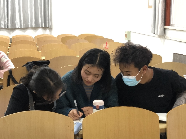 国网青海电力：“三定”培养巩固脱贫成果2020-11-17 16:50:21