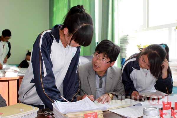 格尔木:学校没有好坏之分