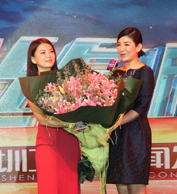  李湘千万年薪 跳槽深圳卫视