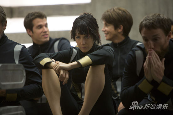 《饥饿游戏2》主题曲预告