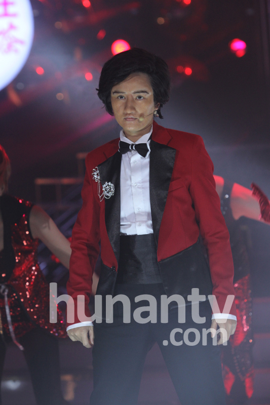 瞿颖模仿费翔战朱梓骁