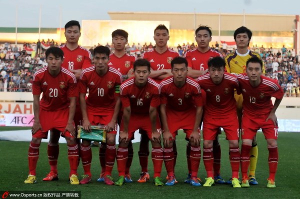 贵州老板谈国足频摇头:水平下降与地产足球无