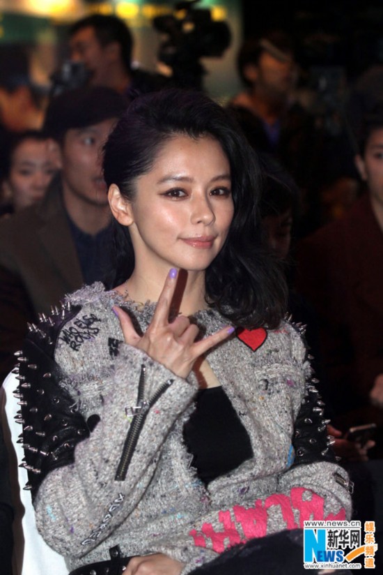 图:周杰伦被逼婚害羞 徐若瑄释小龙20年后再合