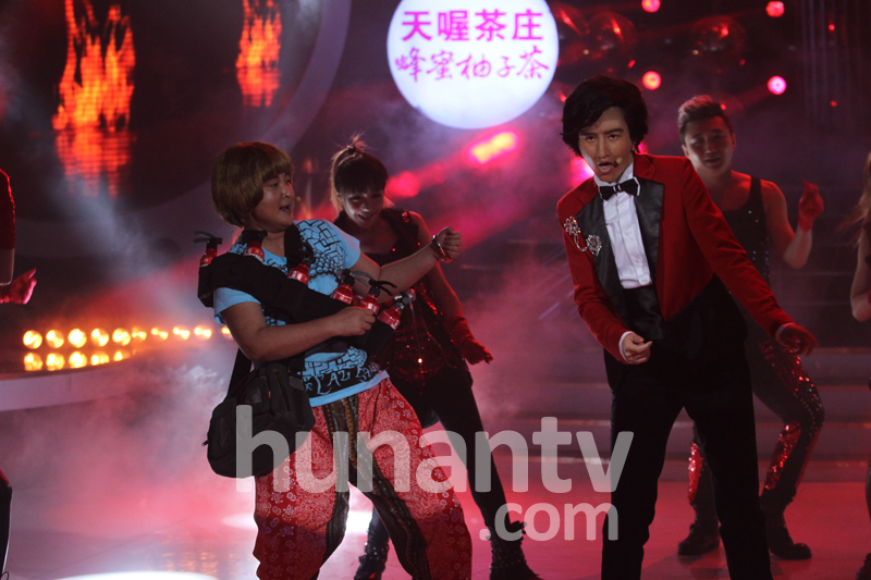 瞿颖模仿费翔战朱梓骁