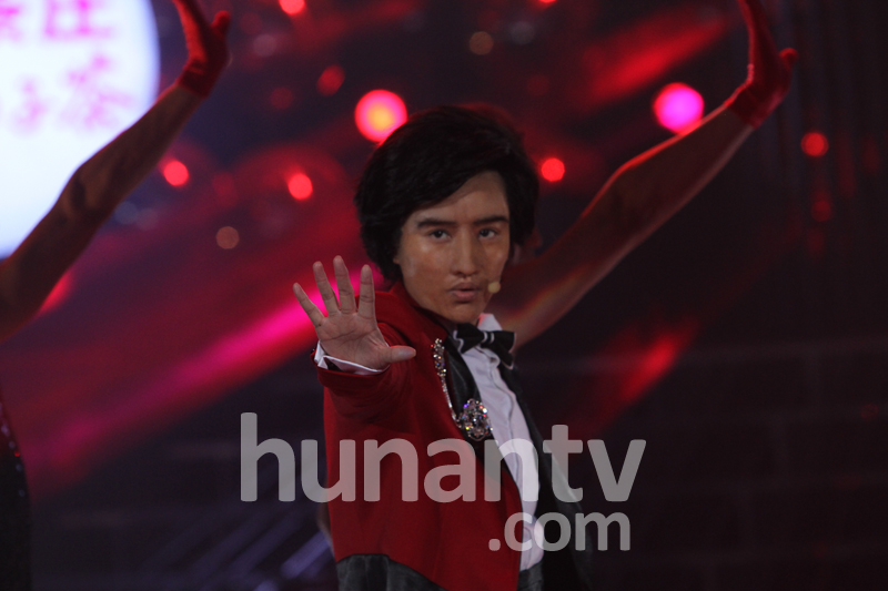 贾玲变王宝强遇 泰囧 瞿颖模仿费翔战朱梓骁