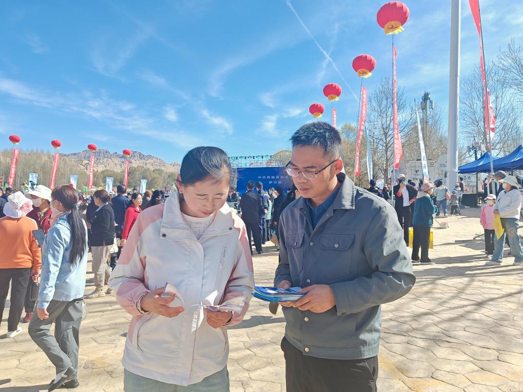 报效祖国 建功西部丨蔡守文：让青春在基层就业服务中绽放光彩