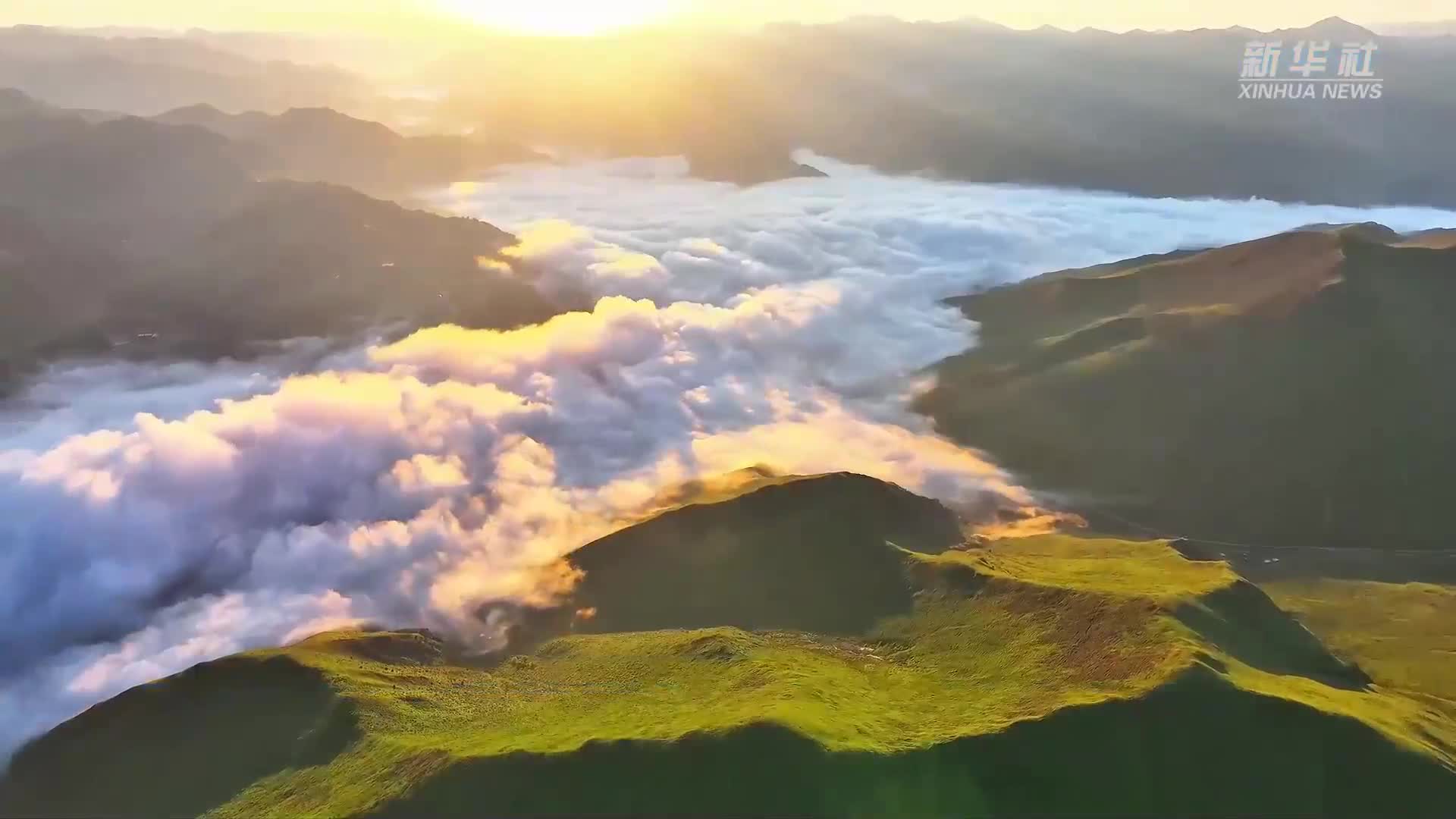 青海黄南：黄河之上云海翻腾