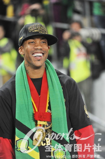 中超-国安主场2-0胜富力 马布里现场助威秀汉语