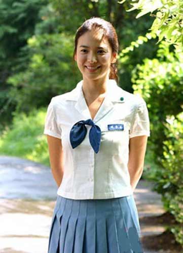 刘亦菲制服诱惑<em>空姐</em>扮相引围观 女星制服魅力