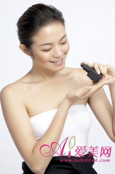 美肤:隔离霜正确用法 远离电脑辐射(图)