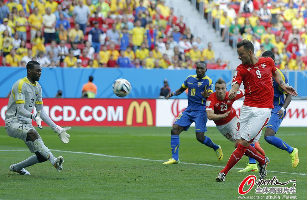 高清:巴西世界杯E组 瑞士2-1绝杀厄瓜多尔