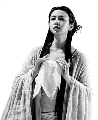 网友吐槽陈妍希演<em>小龙女</em> 神雕驮不动杨过抱不