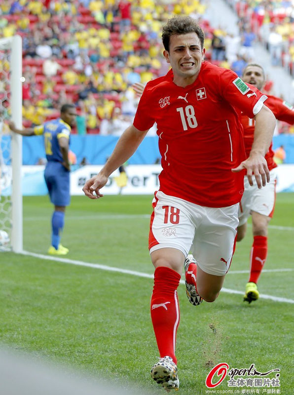 高清:巴西世界杯E组 瑞士2-1绝杀厄瓜多尔