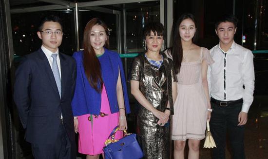 赌王何鸿燊93岁大寿称四太心肝老婆 梁安琪乐