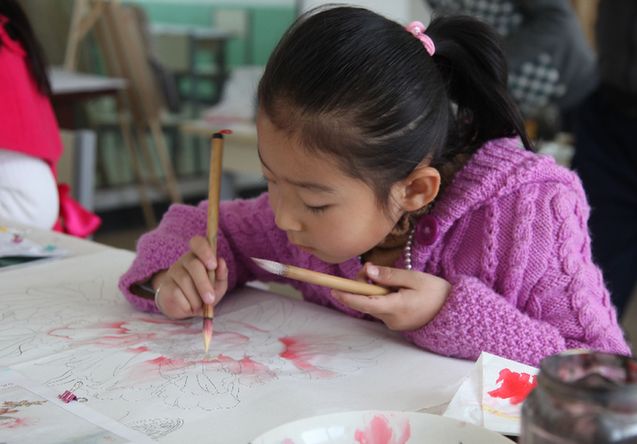 全国美术等级考试在都兰县文化馆开考