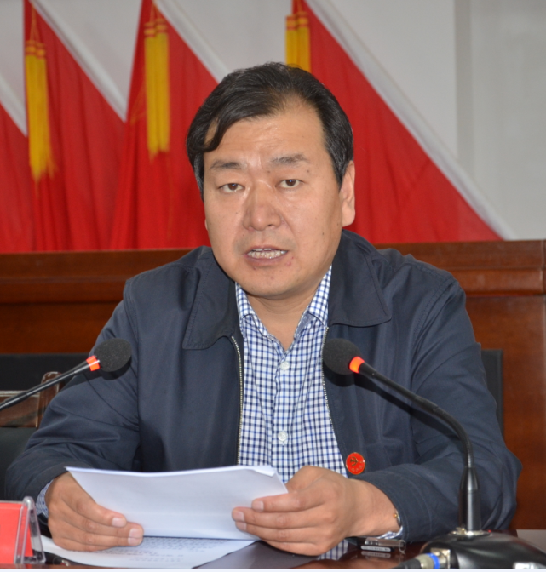 围绕四个全面专题研讨