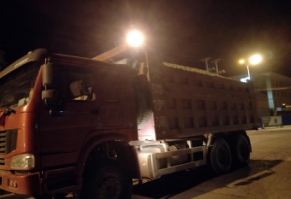 都兰县环境保护局协同住建交警路政运管等部门