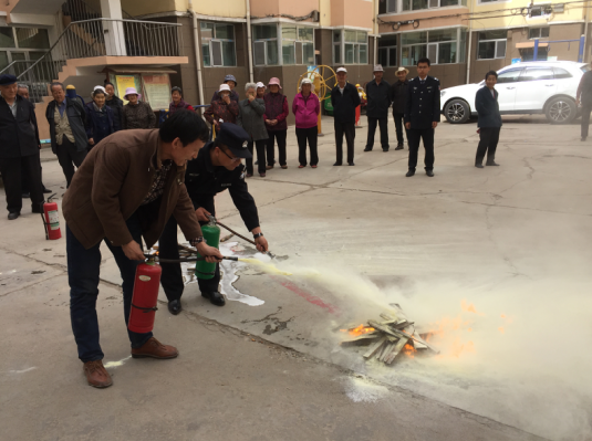 都兰干休所开展2018年春季消防安全知识专题