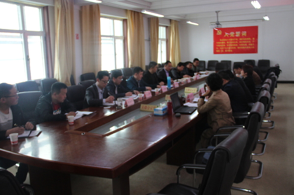 浙江省嘉兴市秀洲区副区长一行到都兰县交流座