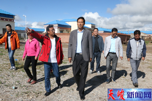 海西州纪委书记乔文礼检查督导天峻县防汛工作