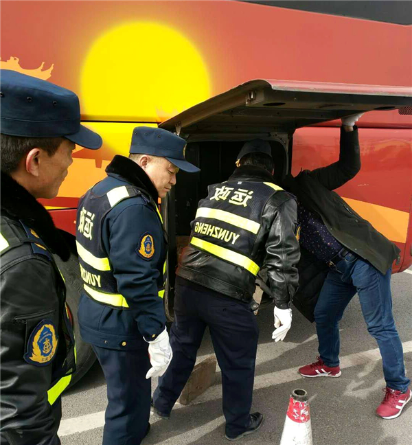 天峻县交通运输局对春节期间道路运输安全生产