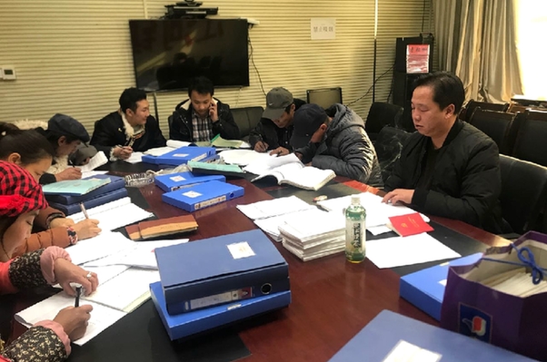 优秀共产党员事迹材料江河镇党委副书记 尕玛