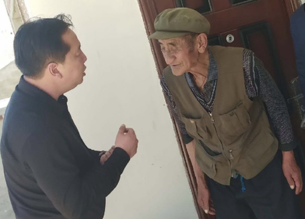 优秀共产党员事迹材料江河镇党委副书记 尕玛