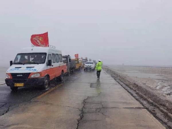 通往青海玛多震区道路经抢修已恢复通行