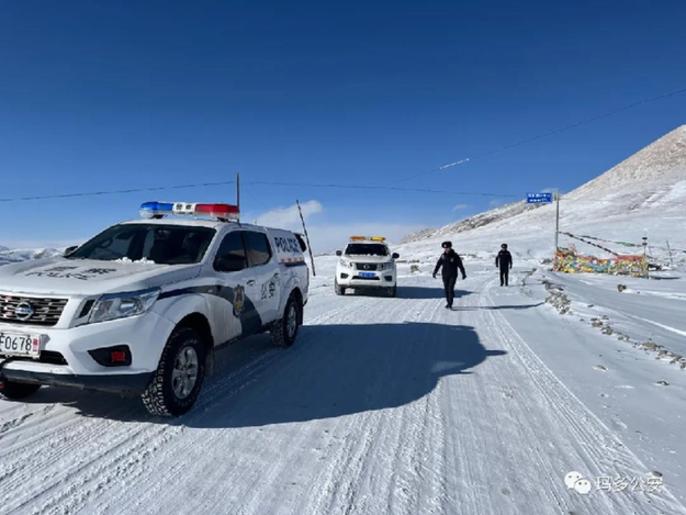 风雪中“警敦敦”的坚守