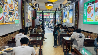 “春风”解人意 拉面老板马撒俩贷款记