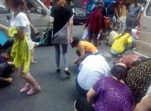 北京摔童案凶手判刑,父亲<em>女友</em>先后<em>写信给</em>韩磊